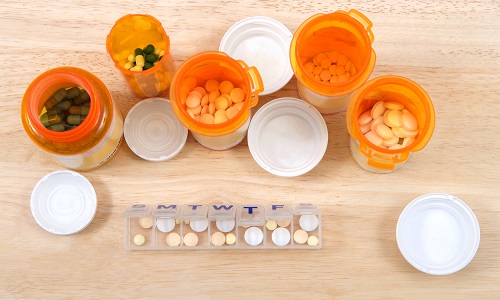 how-seniors-can-properly-manage-their-medications