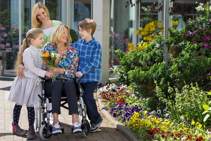 balancing-family-life-with-home-care-challenges