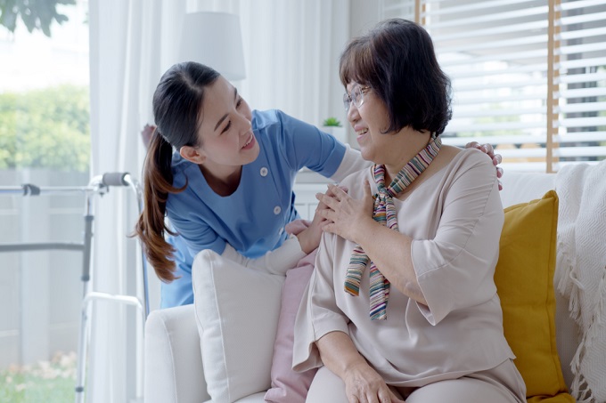 affordable-in-home-care-options-for-aging-loved-ones